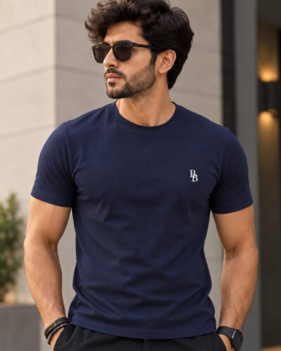 Camiseta Bordada "BB" Azul Marinho