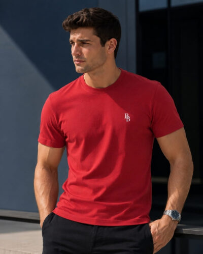 Camiseta Bordada "BB" Vermelha