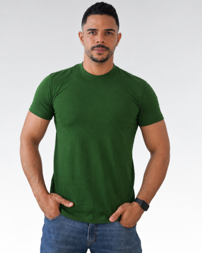 Camiseta Básica Lisa Verde Floresta